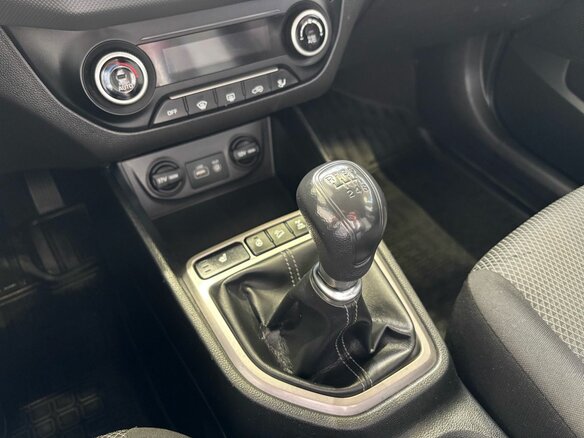 2017 Hyundai Creta I, белый, 1479000 рублей - вид 17