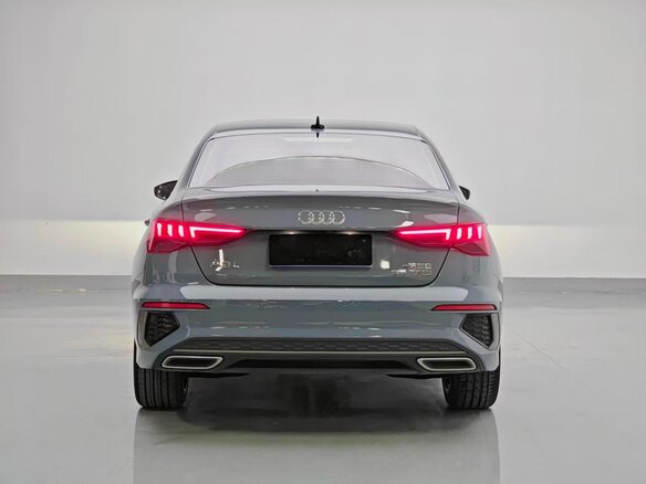 2022 Audi A3 35 TFSI Long IV (8Y), серый, 2305000 рублей - вид 4
