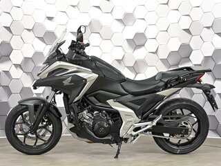 2021 Honda NC 750X, серый, 1099000 рублей, вид 4