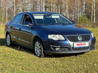 2010 Volkswagen Passat B6, синий, 630000 рублей, вид 2