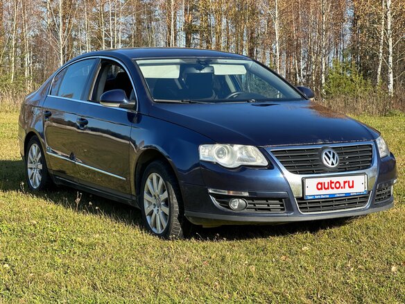 2010 Volkswagen Passat B6, синий, 630000 рублей - вид 1