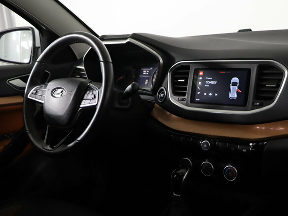 2024 Lada (ВАЗ) Vesta SW Cross I Рестайлинг (NG), белый, 1349990 рублей - вид 11