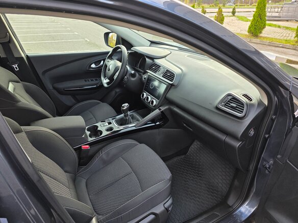 2020 Renault Kadjar I Рестайлинг, серый, 1765000 рублей - вид 9