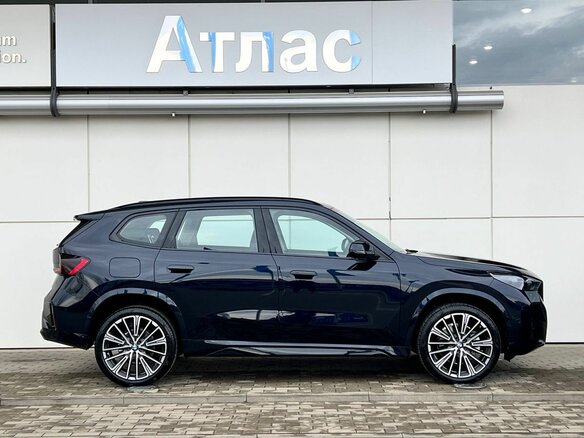 2026 BMW X1 Long 25Li xDrive III (U11/U12), чёрный, 6090000 рублей - вид 5