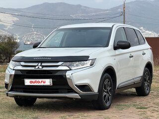 2017 Mitsubishi Outlander III Рестайлинг 2, белый, 1595000 рублей, вид 1
