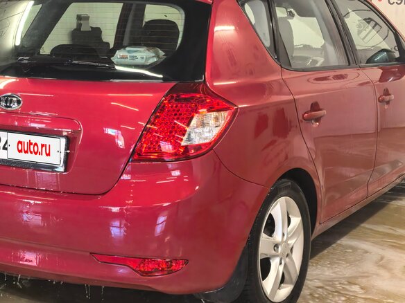 2010 Kia Ceed I Рестайлинг, красный, 510000 рублей - вид 2