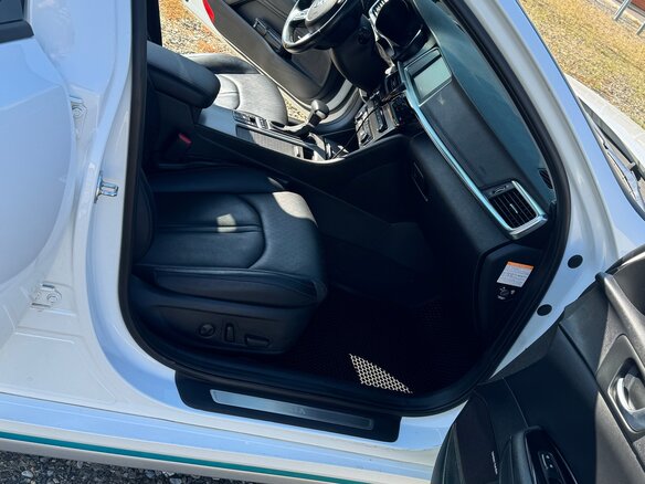2019 Kia Optima IV Рестайлинг, белый, 2600000 рублей - вид 15