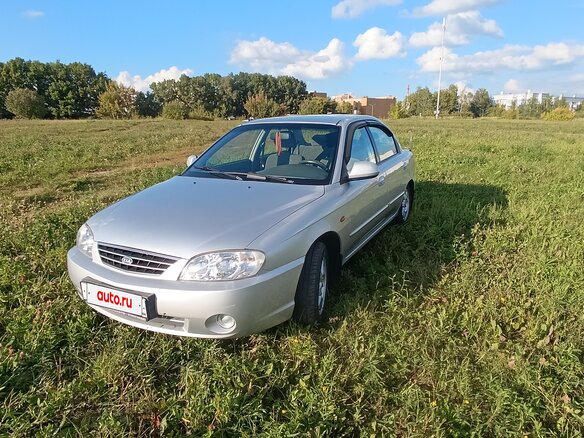 2008 Kia Spectra I Рестайлинг 2, серебристый, 385000 рублей - вид 1