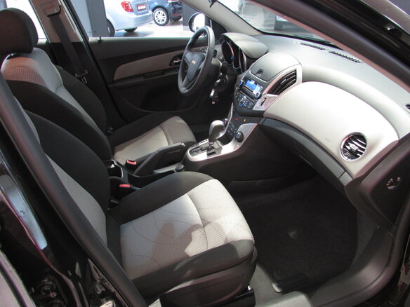 2015 Chevrolet Cruze I Рестайлинг, коричневый - вид 7