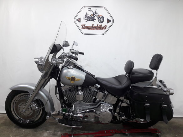 2005 Harley-Davidson Fat Boy, серый - вид 1