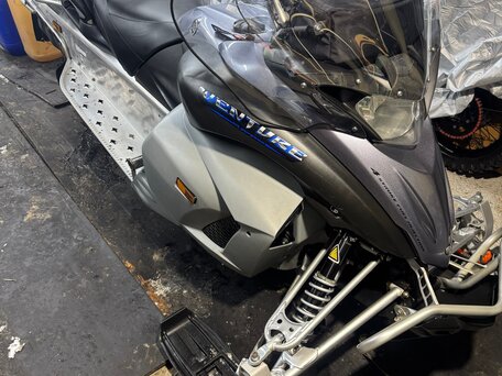 2010 Yamaha Venture, серый, 850000 рублей, вид 2