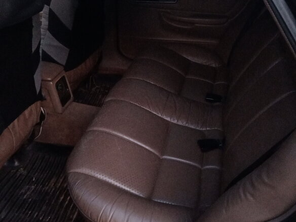 1990 Ford Scorpio I, чёрный - вид 4