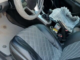 2011 Chevrolet Cruze I, белый, 900000 рублей, вид 3