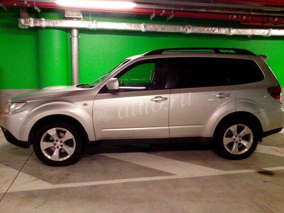 2008 Subaru Forester III, серебристый