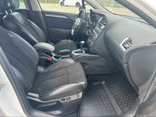 2012 Citroen C4 II, белый, 580000 рублей, вид 2