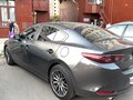 2019 Mazda 3 IV (BP), серый, 1700000 рублей - вид 3
