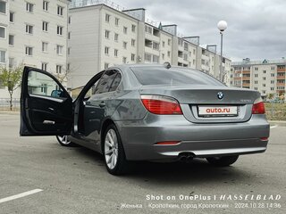 2008 BMW 5 серии 525i V (E60/E61) Рестайлинг, серый, 1430000 рублей, вид 4