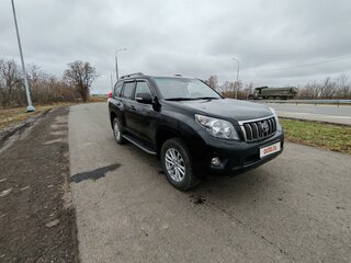 2010 Toyota Land Cruiser Prado 150 Series, чёрный, 3800000 рублей, вид 2