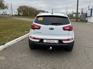2011 Kia Sportage III, белый, 1752500 рублей, вид 4