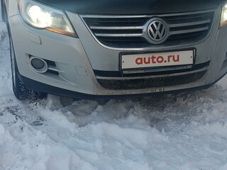 2010 Volkswagen Tiguan I, серебристый, 1300000 рублей, вид 1