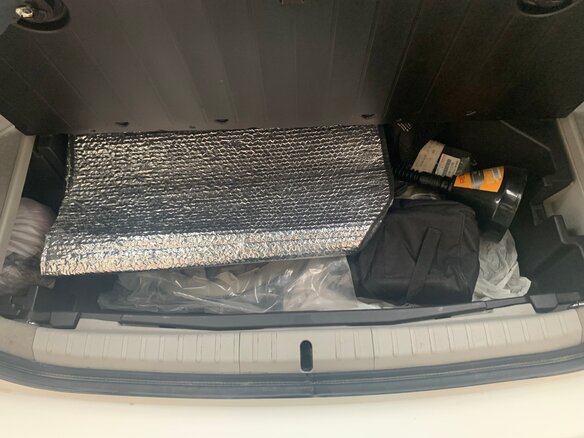 2012 Toyota Prius III Рестайлинг (XW30), белый, 1450000 рублей - вид 18