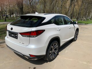 2021 Lexus RX 300 IV Рестайлинг, белый, 9000000 рублей, вид 4