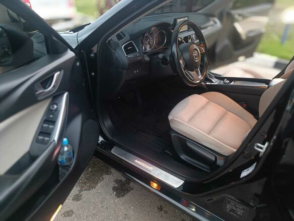 2015 Mazda 6 III (GJ) Рестайлинг, чёрный, 2000000 рублей - вид 17