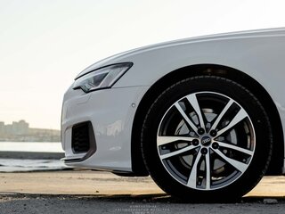 2022 Audi A6 40 TDI V (C8), белый, 6000000 рублей, вид 4