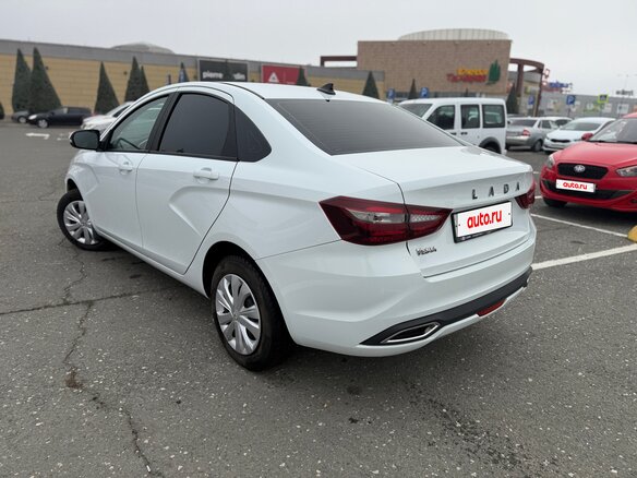 2023 Lada (ВАЗ) Vesta I Рестайлинг (NG), белый, 1350000 рублей - вид 5