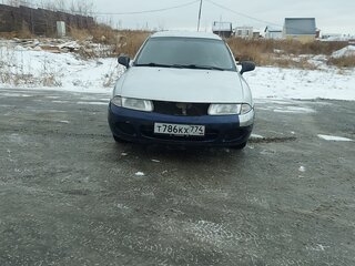 1996 Mitsubishi Carisma I, серебристый, 155000 рублей, вид 1