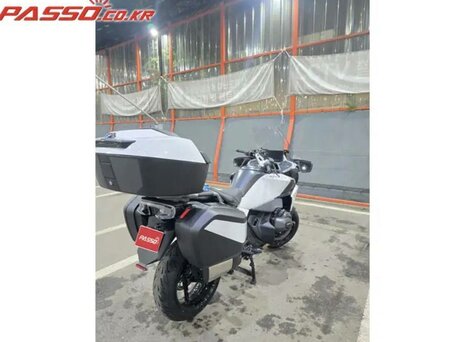 2025 BMW R 1300 RT, белый, 2700000 рублей, вид 4