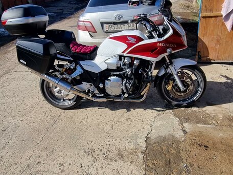 2013 Honda CB 1300, белый, 800000 рублей, вид 1