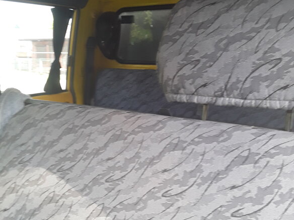 1999 Toyota Dyna, жёлтый - вид 10