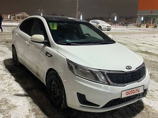 2012 Kia Rio III, белый, 600000 рублей, вид 2