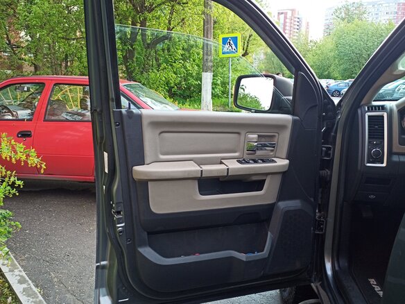 2010 Dodge RAM IV (DS/DJ), серый, 2650000 рублей - вид 12