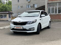 2015 Kia Rio III Рестайлинг, белый, 1450000 рублей