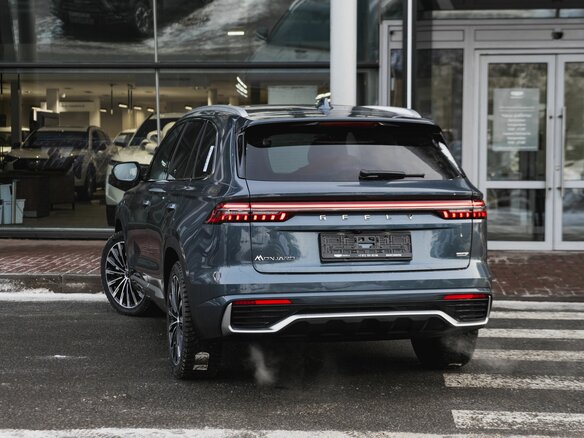 2026 Geely Monjaro I Рестайлинг, серый, 4855990 рублей - вид 6