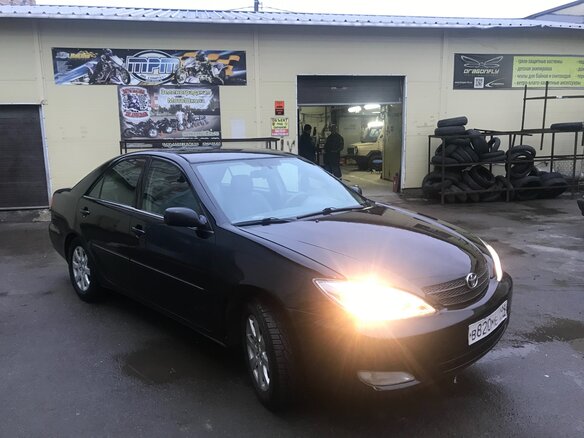 2004 Toyota Camry V (XV30), чёрный - вид 1
