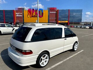 1998 Toyota Estima I, белый, 700000 рублей, вид 5