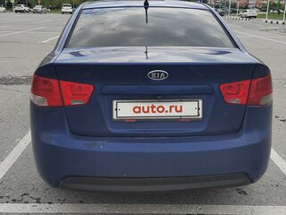 2011 Kia Cerato 4-speed II, голубой, 660000 рублей, вид 2