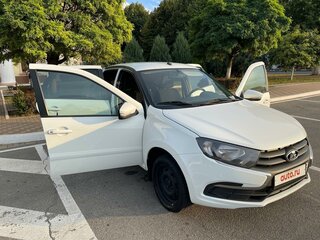 2019 Lada (ВАЗ) Granta I Рестайлинг, белый, 850000 рублей, вид 3