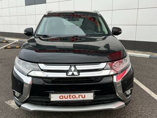 2018 Mitsubishi Outlander III Рестайлинг 2, чёрный, 1850000 рублей, вид 3
