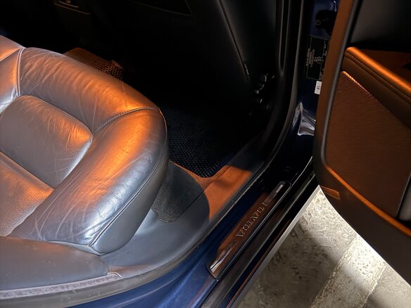 2010 Volvo S80 II Рестайлинг, синий, 1400000 рублей - вид 16