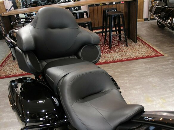 2024 Harley-Davidson Road Glide Limited, чёрный, 3990000 рублей - вид 5
