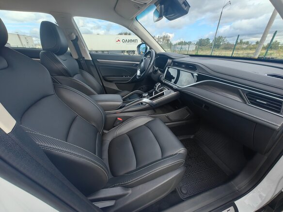 2023 Geely Atlas Pro, белый, 2100000 рублей - вид 10