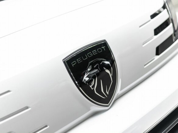 2025 Peugeot Traveller Long I Рестайлинг, белый, 6250000 рублей - вид 7