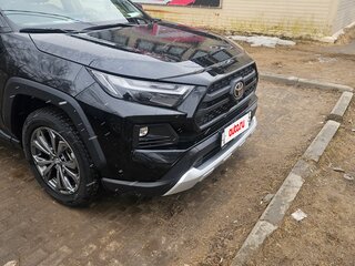 2024 Toyota RAV4 V (XA50), чёрный, 4200000 рублей, вид 1