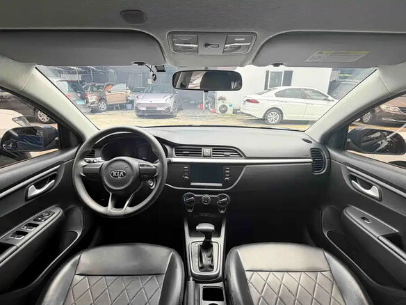2017 Kia K2, синий, 950000 рублей - вид 9
