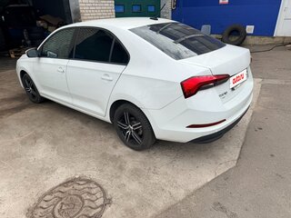 2020 Skoda Rapid II, белый, 1580000 рублей, вид 3