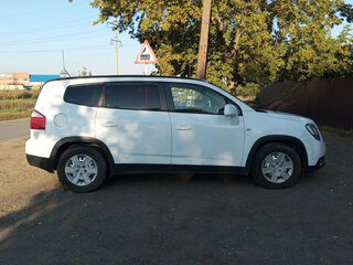 2013 Chevrolet Orlando I, белый, 700000 рублей, вид 4